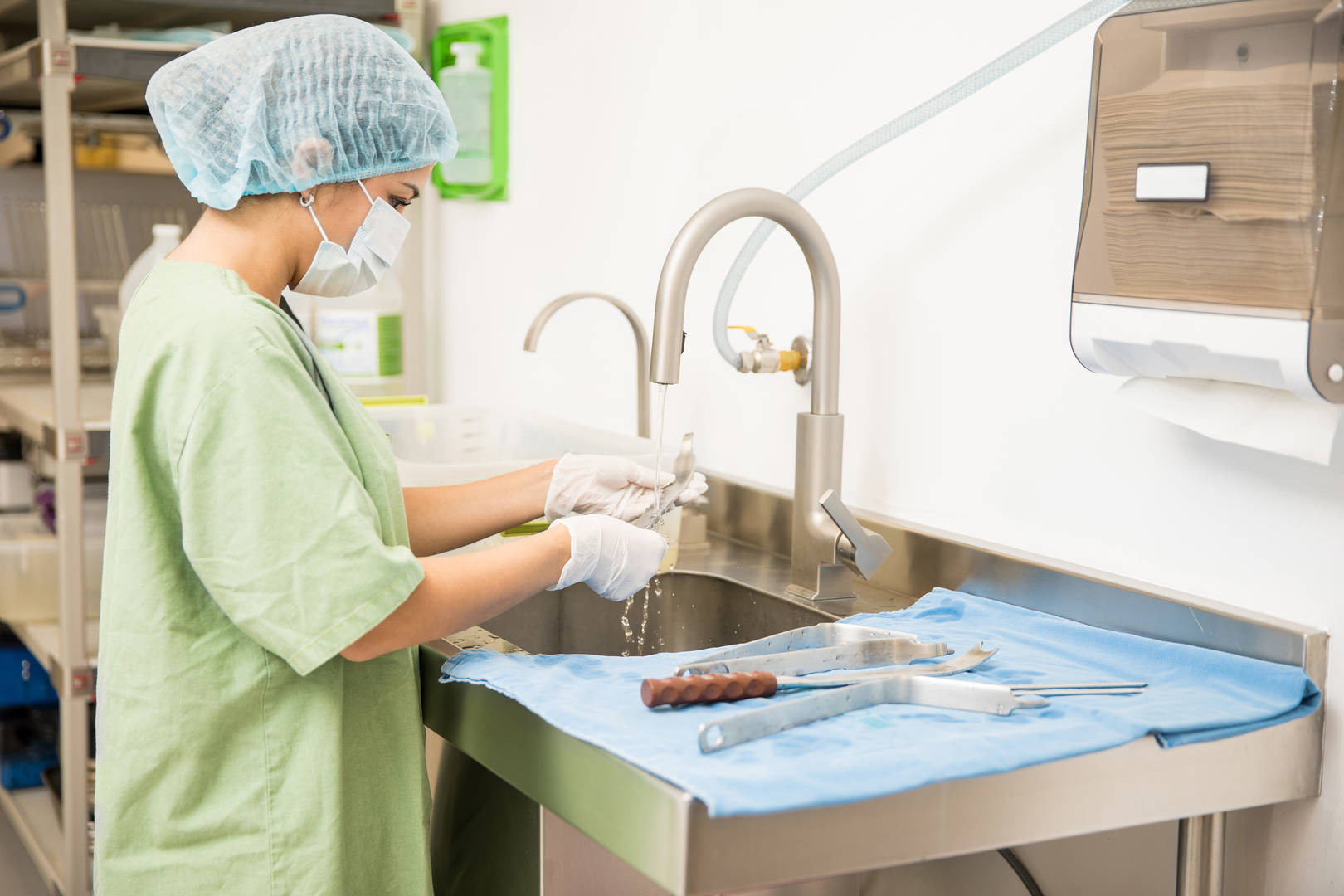 Sanitizing Instruments Insights | MWI Animal Health | MWI Animal Health